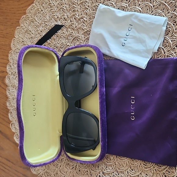 Gucci oversized sunglasses - Picture 1 of 11